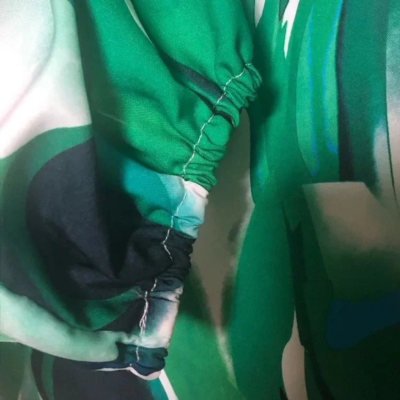 Floral lantern sleeve blouse - Picture 3 of 9